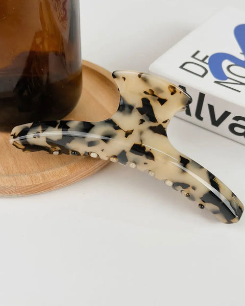 5” Light Tortoise Classic Hair Clip