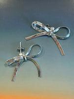 Chain Bow Earrings - Silver