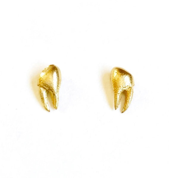 MADE IN Jewelry - Tiny Crab Claw Earring