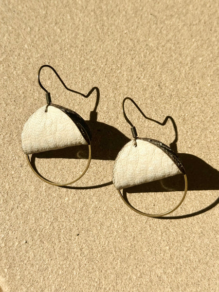 Maebel - Folded Hoop Earrings - Pebbled Cream