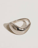 Flânerie - Wavy Band Ring - Silver