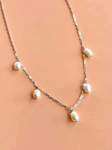 Five Pearl Necklace - Silver