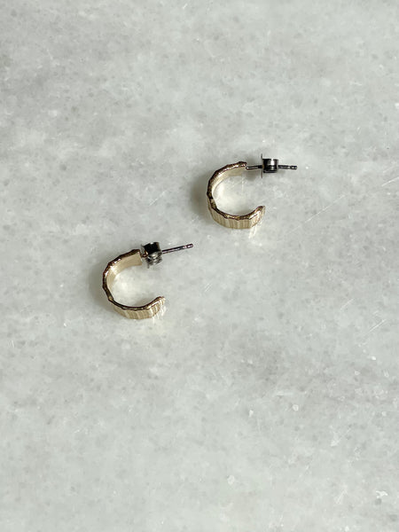 MADE IN Jewelry - Small Shell Hoop Earrings