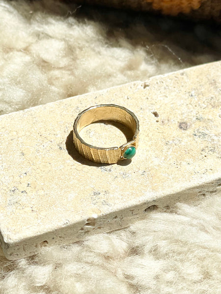 MADE IN Jewelry - Shell Texture Band Ring - Malachite